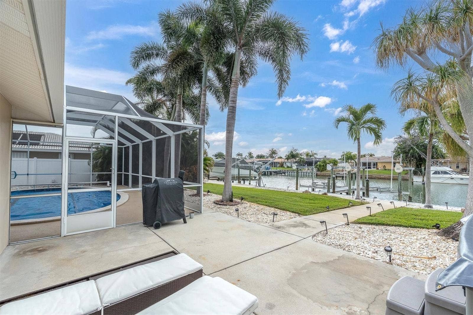 4200 46TH AVENUE S, St Petersburg, FL 33711 4200 46TH AVENUE S, St Petersburg, FL 33711