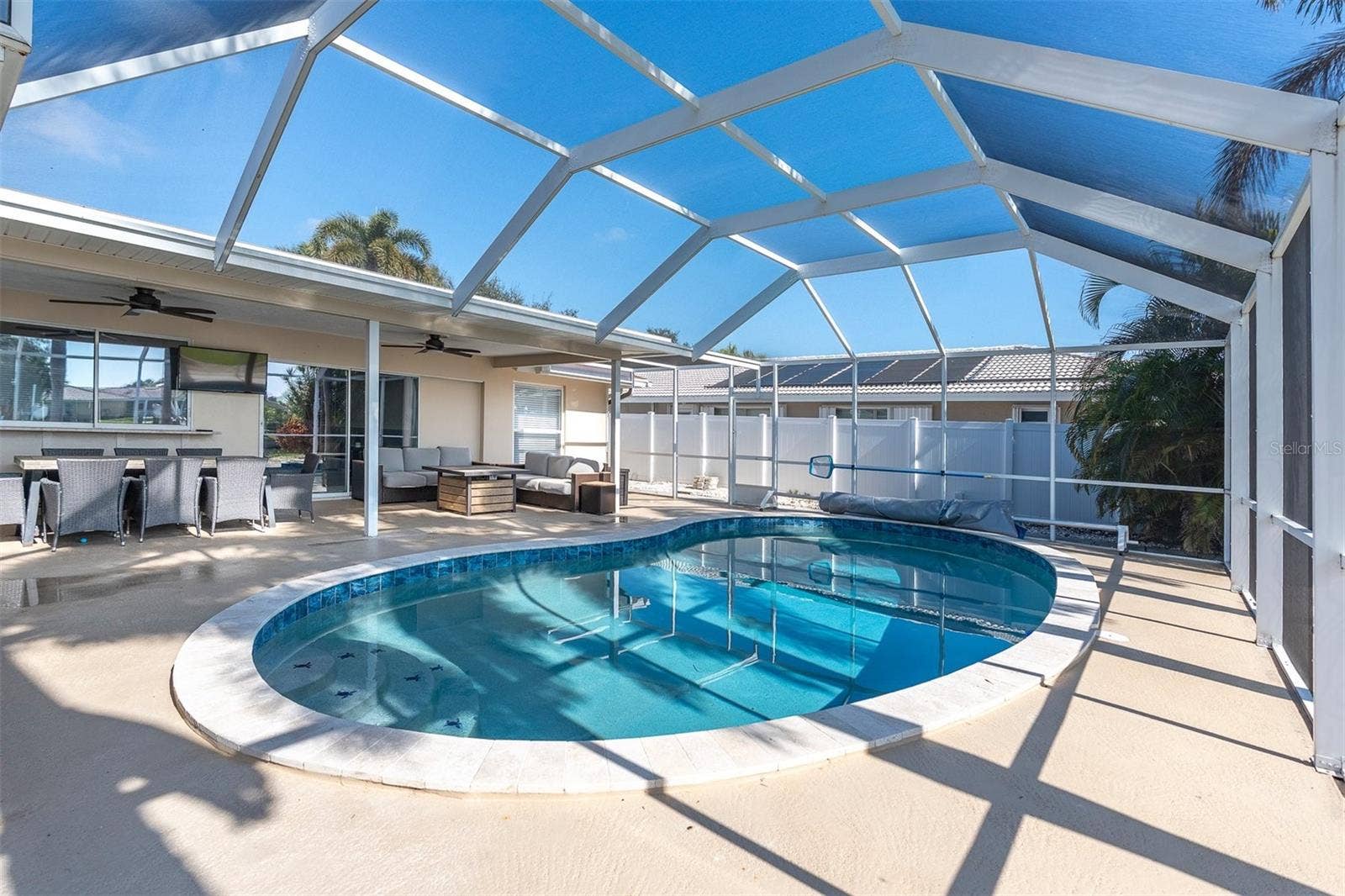 4200 46TH AVENUE S, St Petersburg, FL 33711 4200 46TH AVENUE S, St Petersburg, FL 33711