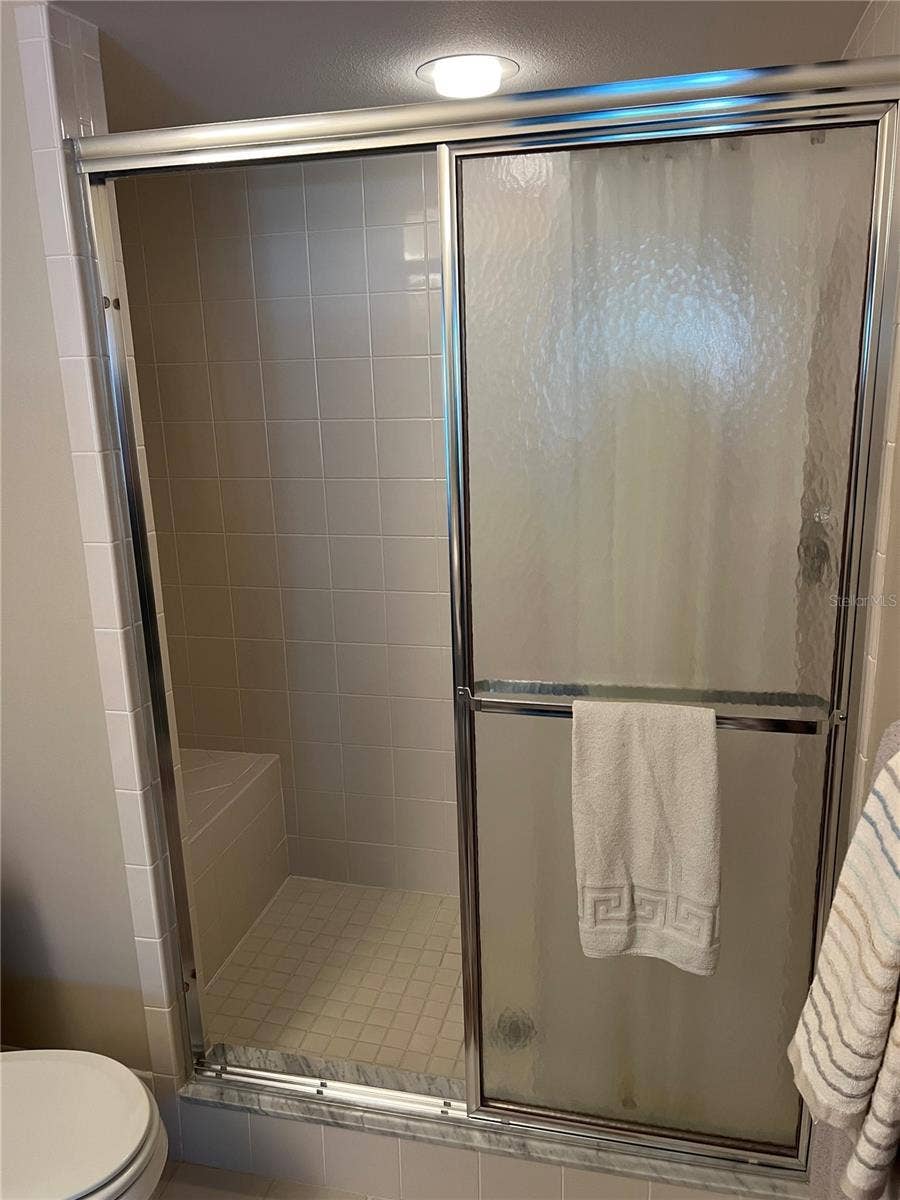 Master/Primary bathroom with seating