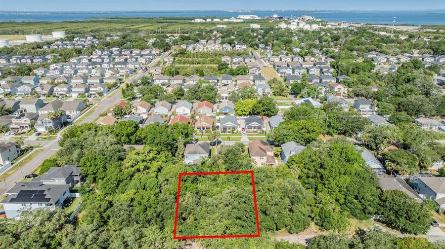 Property photo for PORT TAMPA, Tampa, FL