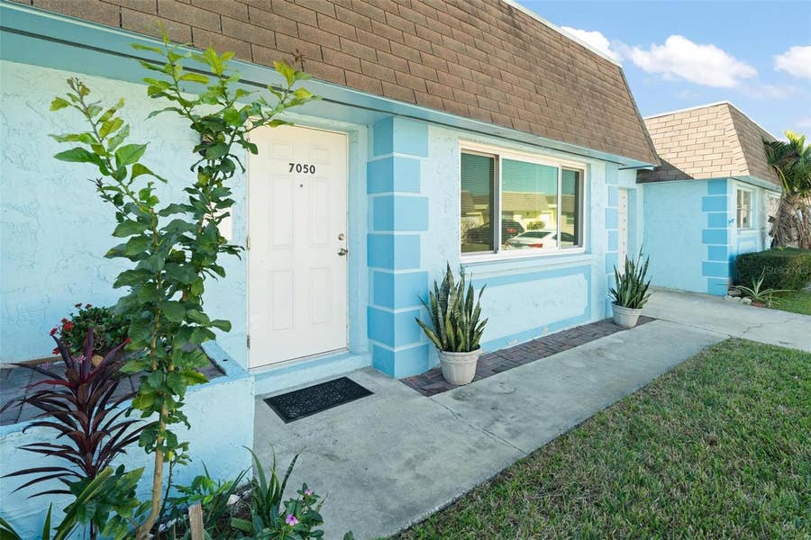 Property photo for 7050 VERSAILLES N, Pinellas Park, FL