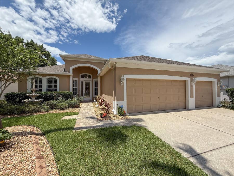 Property photo for 11610 GROVE ARCADE DRIVE, Riverview, FL