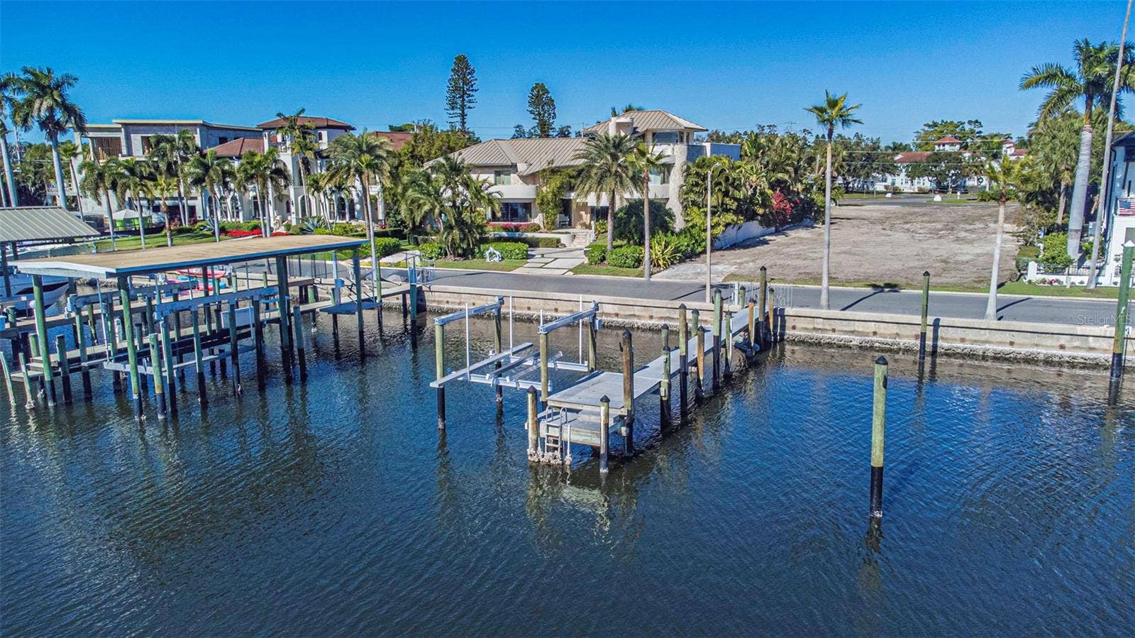 105 ESTADO WAY NE, St Petersburg, FL 33704 105 ESTADO WAY NE, St Petersburg, FL 33704