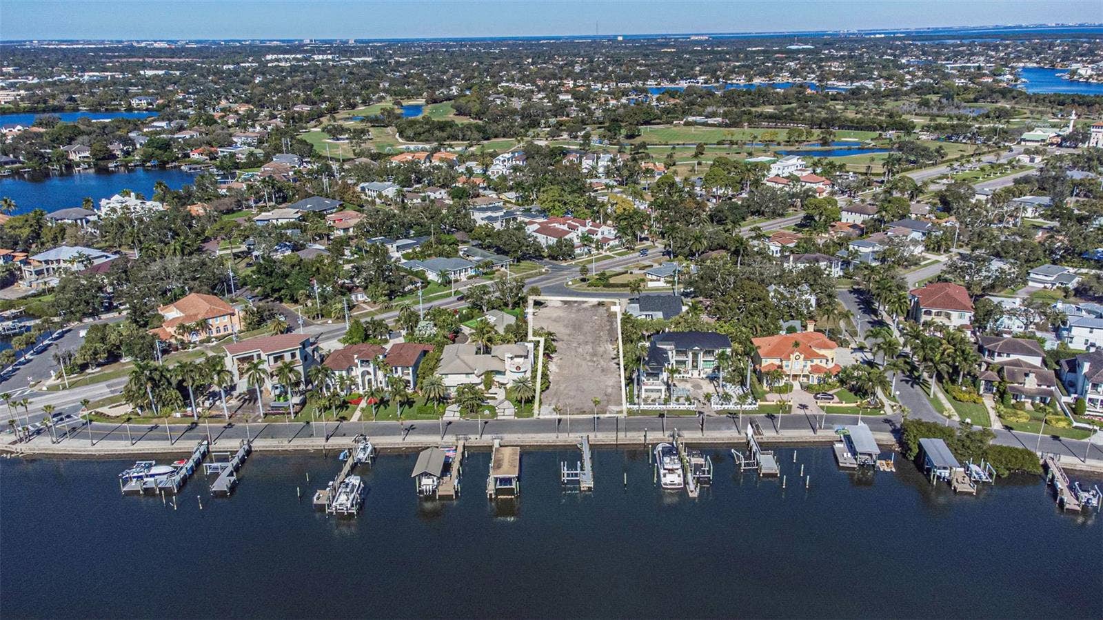 105 ESTADO WAY NE, St Petersburg, FL 33704 105 ESTADO WAY NE, St Petersburg, FL 33704
