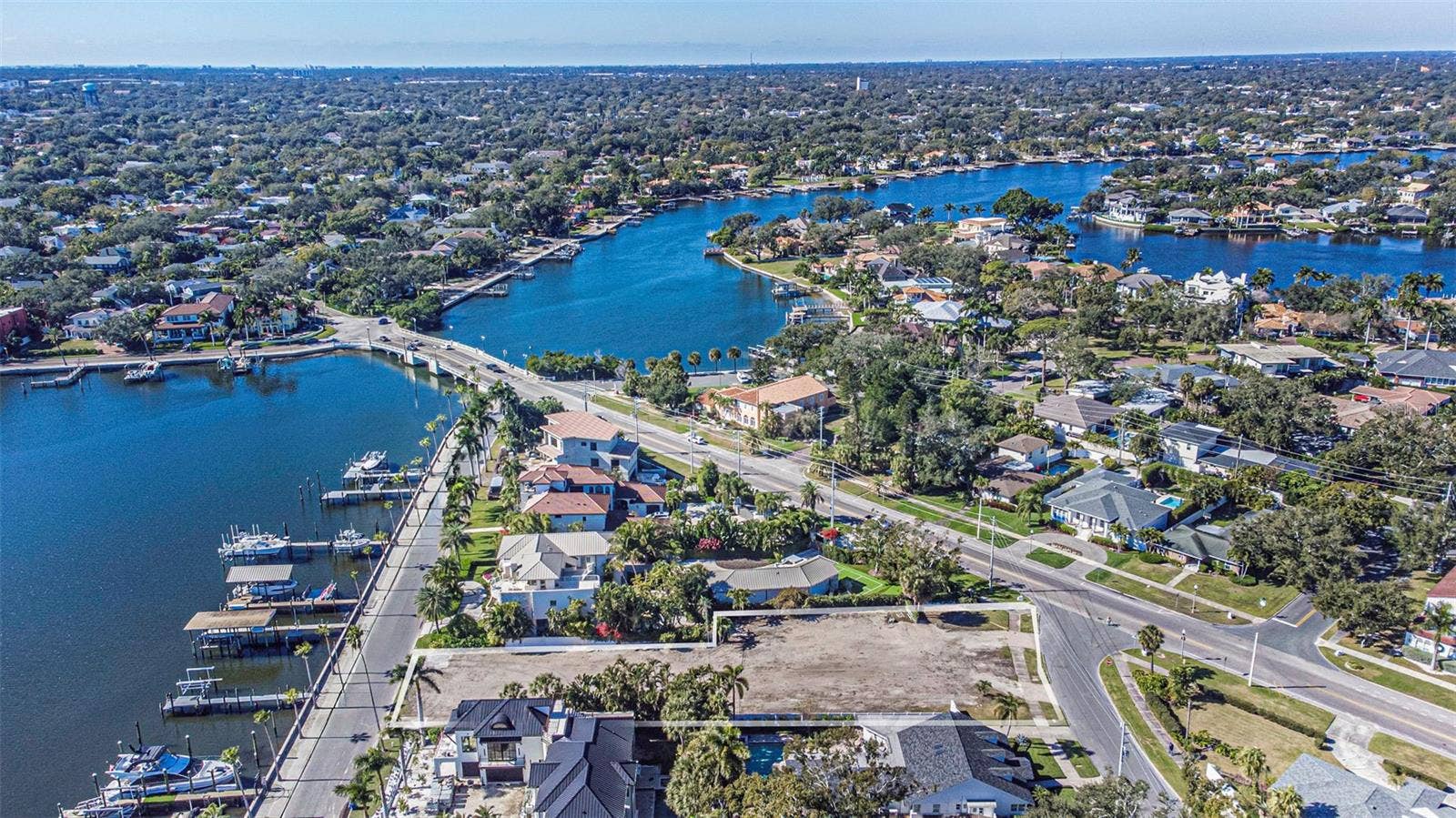 105 ESTADO WAY NE, St Petersburg, FL 33704 105 ESTADO WAY NE, St Petersburg, FL 33704