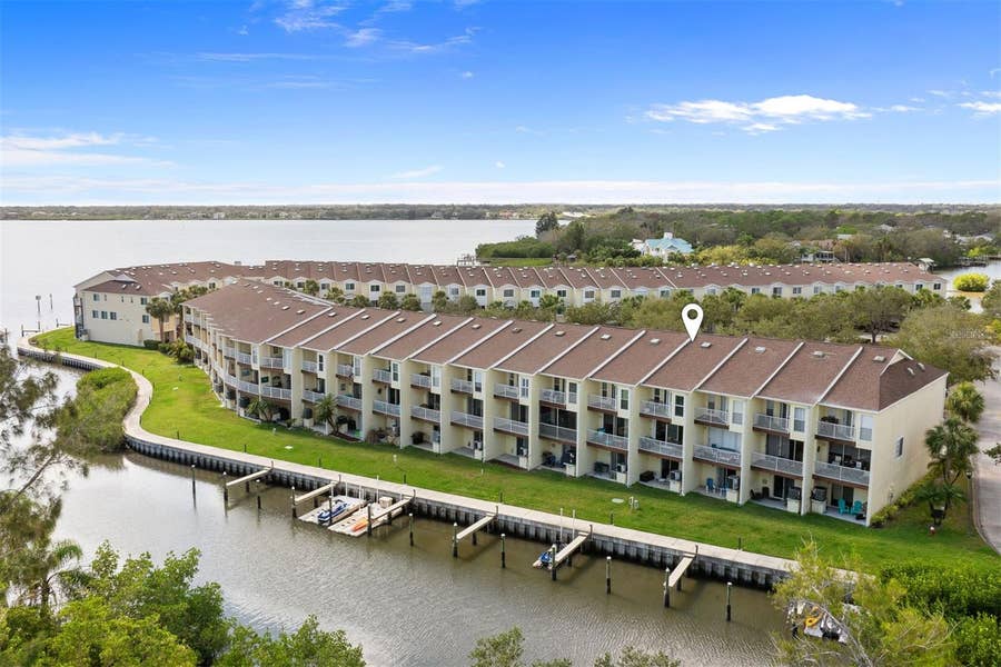 Property photo for 112 BRENT CIRCLE, Oldsmar, FL