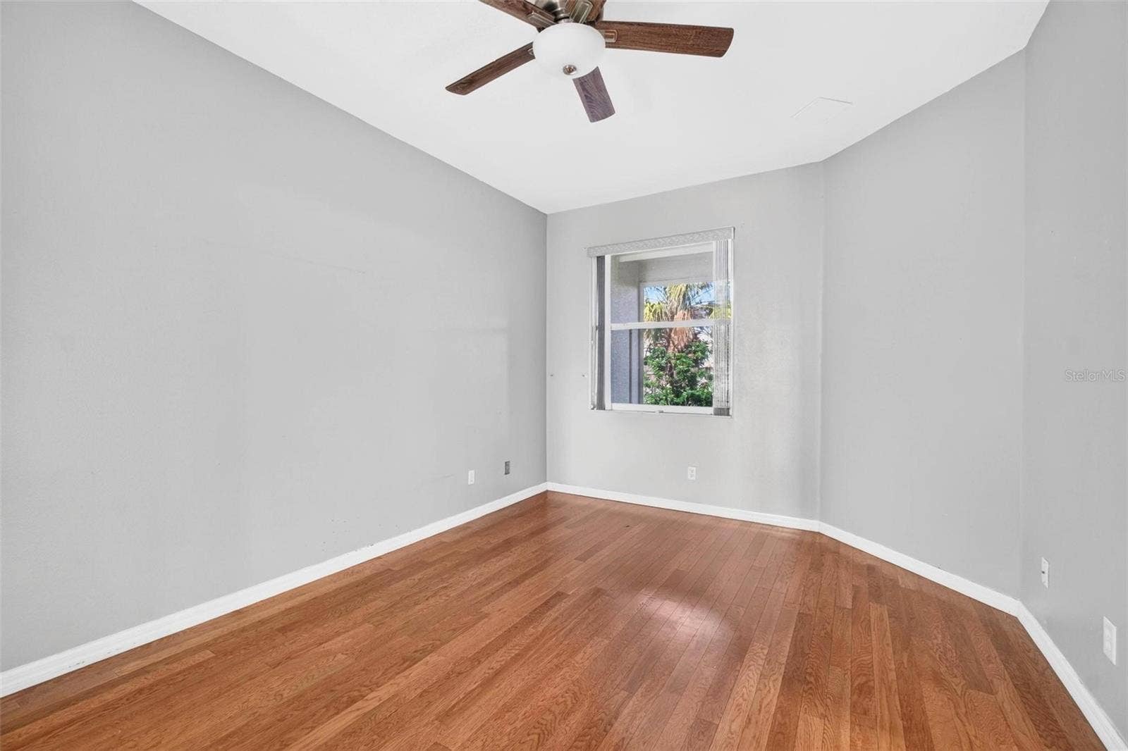 6400 46TH AVENUE N, #16, Kenneth City, FL 33709