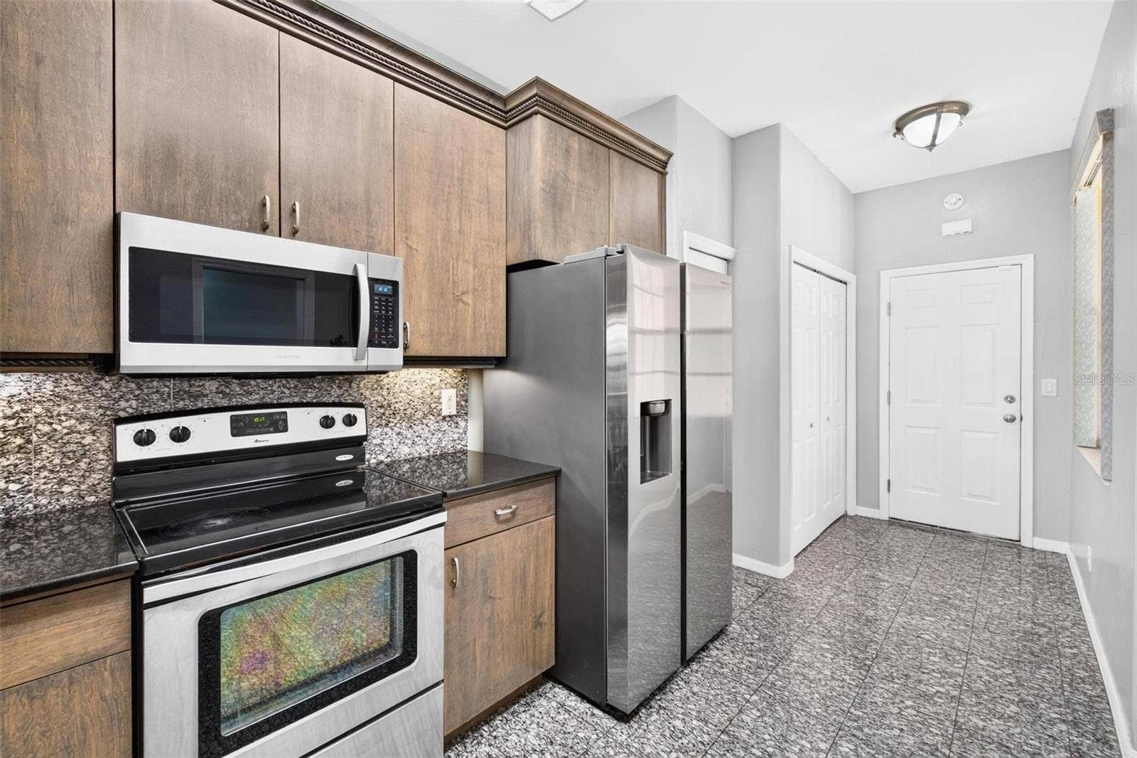 6400 46TH AVENUE N, #16, Kenneth City, FL 33709