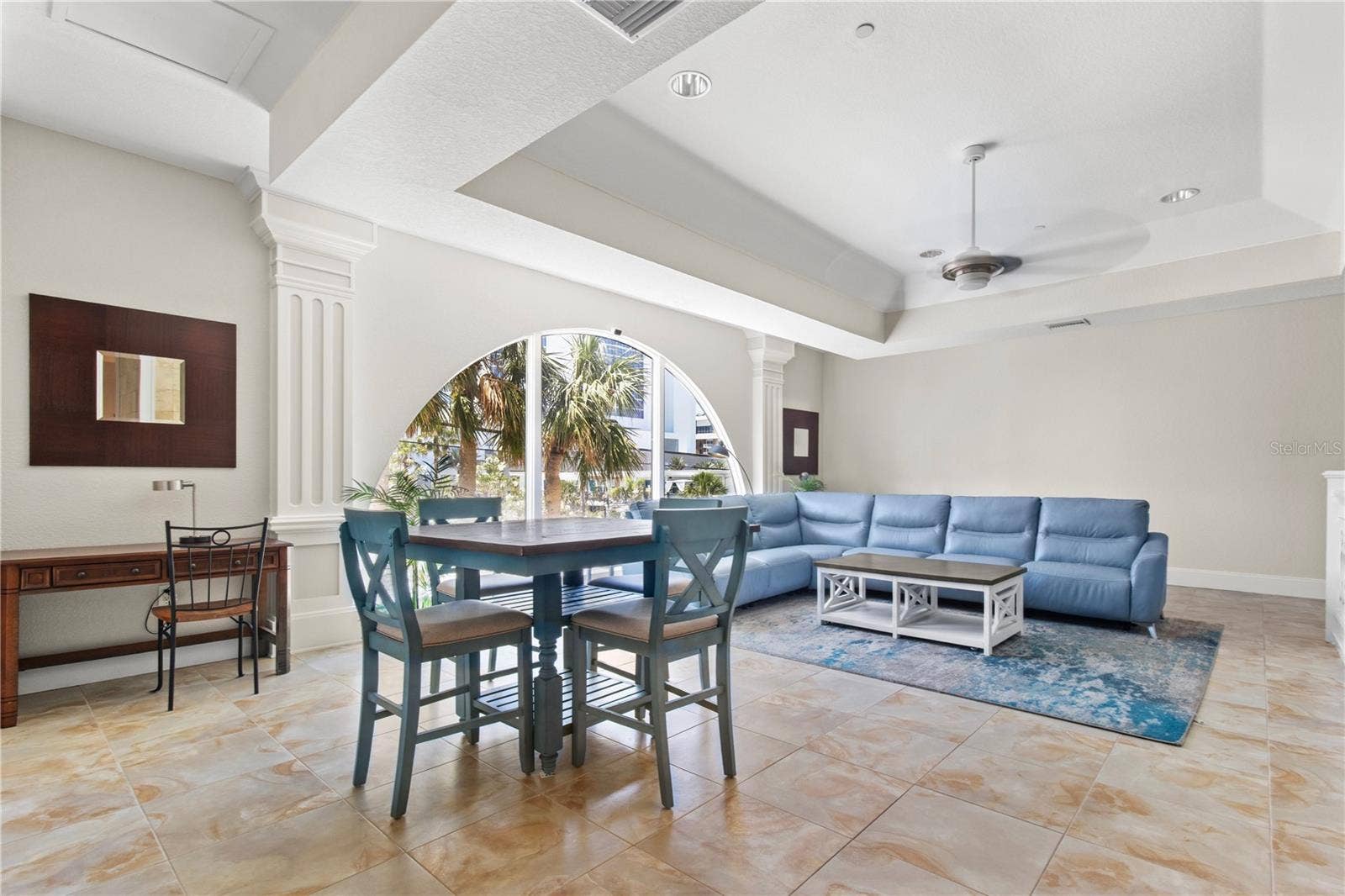 lounge area