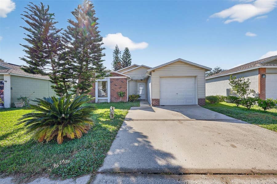Property photo for 1535 THISTLEDOWN DRIVE, Brandon, FL