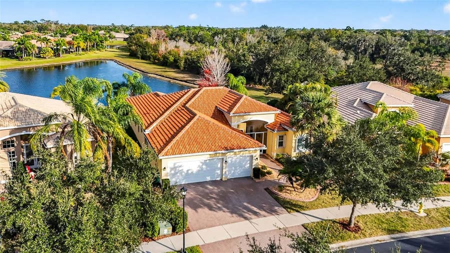 Property photo for 16251 DIAMOND BAY DRIVE, Wimauma, FL