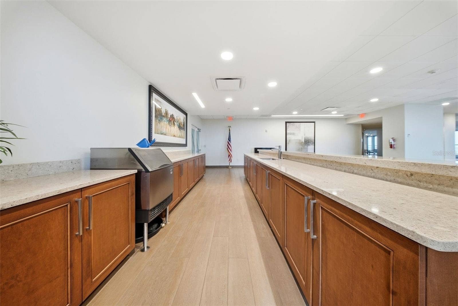1 BEACH DRIVE SE, #1610, St Petersburg, FL 33701 1 BEACH DRIVE SE, #1610, St Petersburg, FL 33701