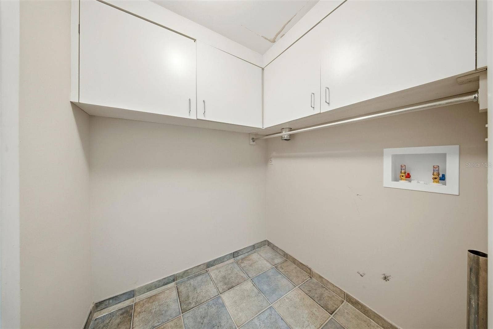1 BEACH DRIVE SE, #1610, St Petersburg, FL 33701 1 BEACH DRIVE SE, #1610, St Petersburg, FL 33701