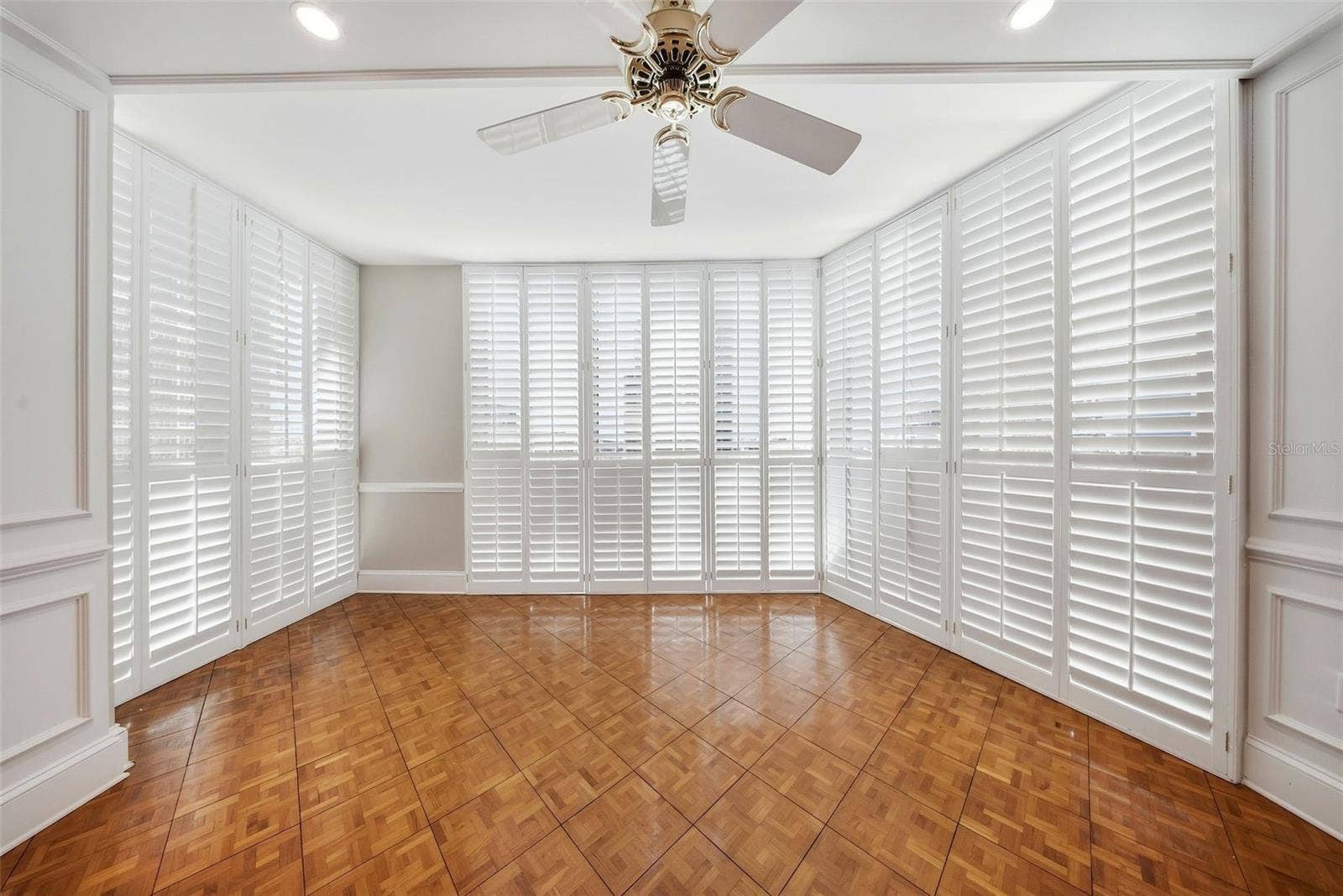 1 BEACH DRIVE SE, #1610, St Petersburg, FL 33701 1 BEACH DRIVE SE, #1610, St Petersburg, FL 33701