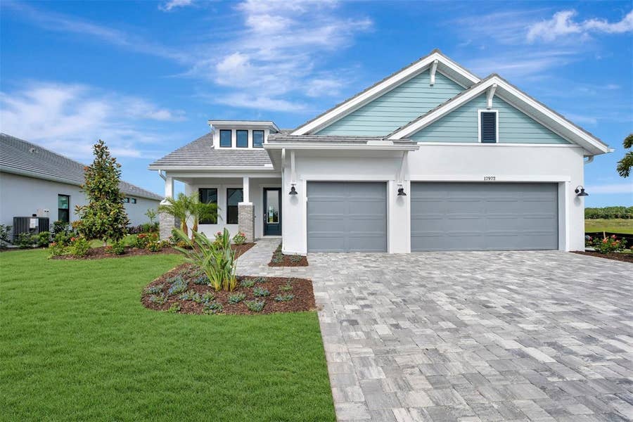 Property photo for 17972 FOXTAIL LOOP, Venice, FL