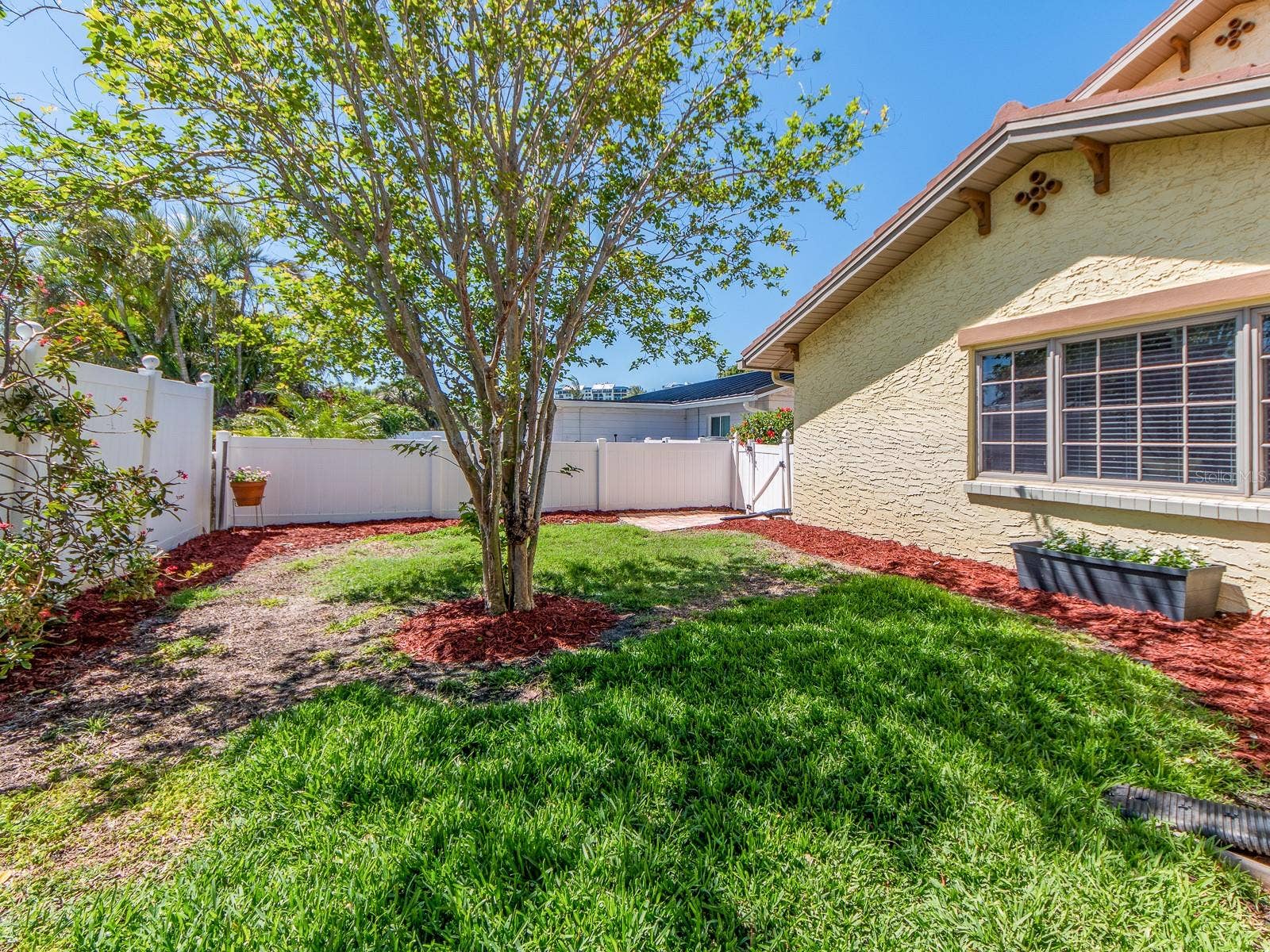 1140 81ST STREET S, St Petersburg, FL 33707 1140 81ST STREET S, St Petersburg, FL 33707