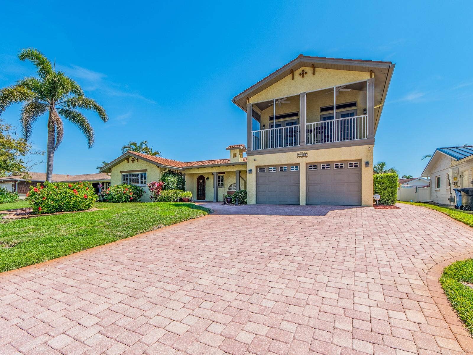 1140 81ST STREET S, St Petersburg, FL 33707 1140 81ST STREET S, St Petersburg, FL 33707
