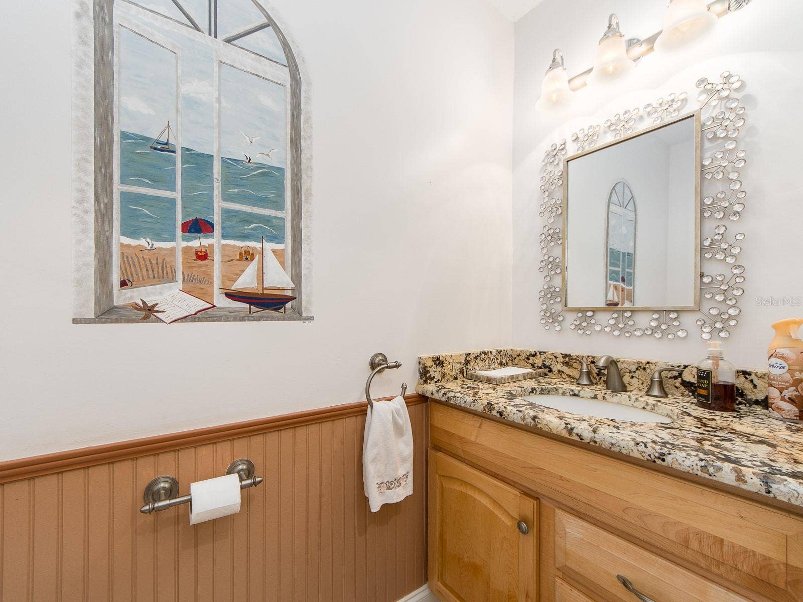 1140 81ST STREET S, St Petersburg, FL 33707 powder room