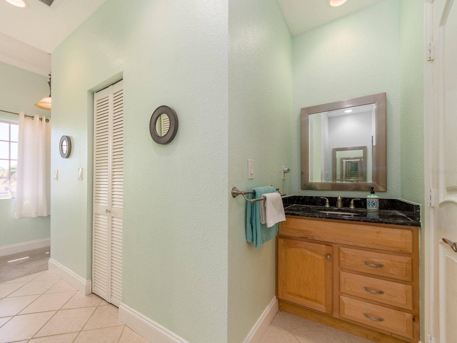 1140 81ST STREET S, St Petersburg, FL 33707 1140 81ST STREET S, St Petersburg, FL 33707