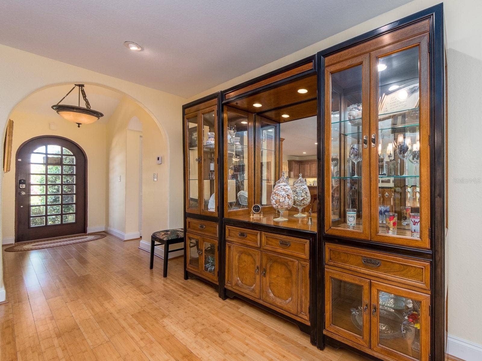 1140 81ST STREET S, St Petersburg, FL 33707 1140 81ST STREET S, St Petersburg, FL 33707