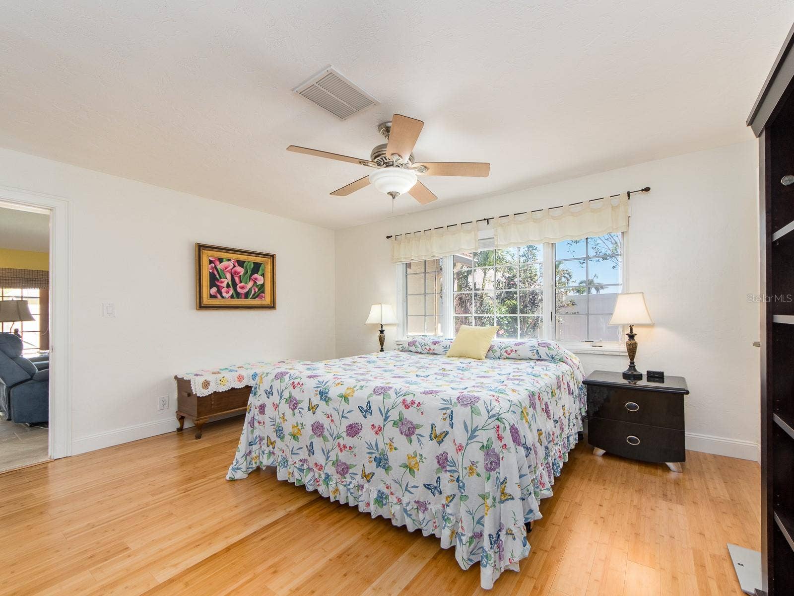 1140 81ST STREET S, St Petersburg, FL 33707 1140 81ST STREET S, St Petersburg, FL 33707
