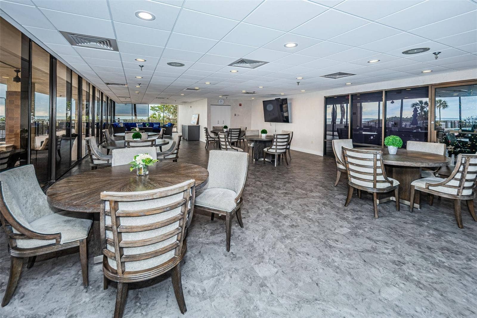 Social room