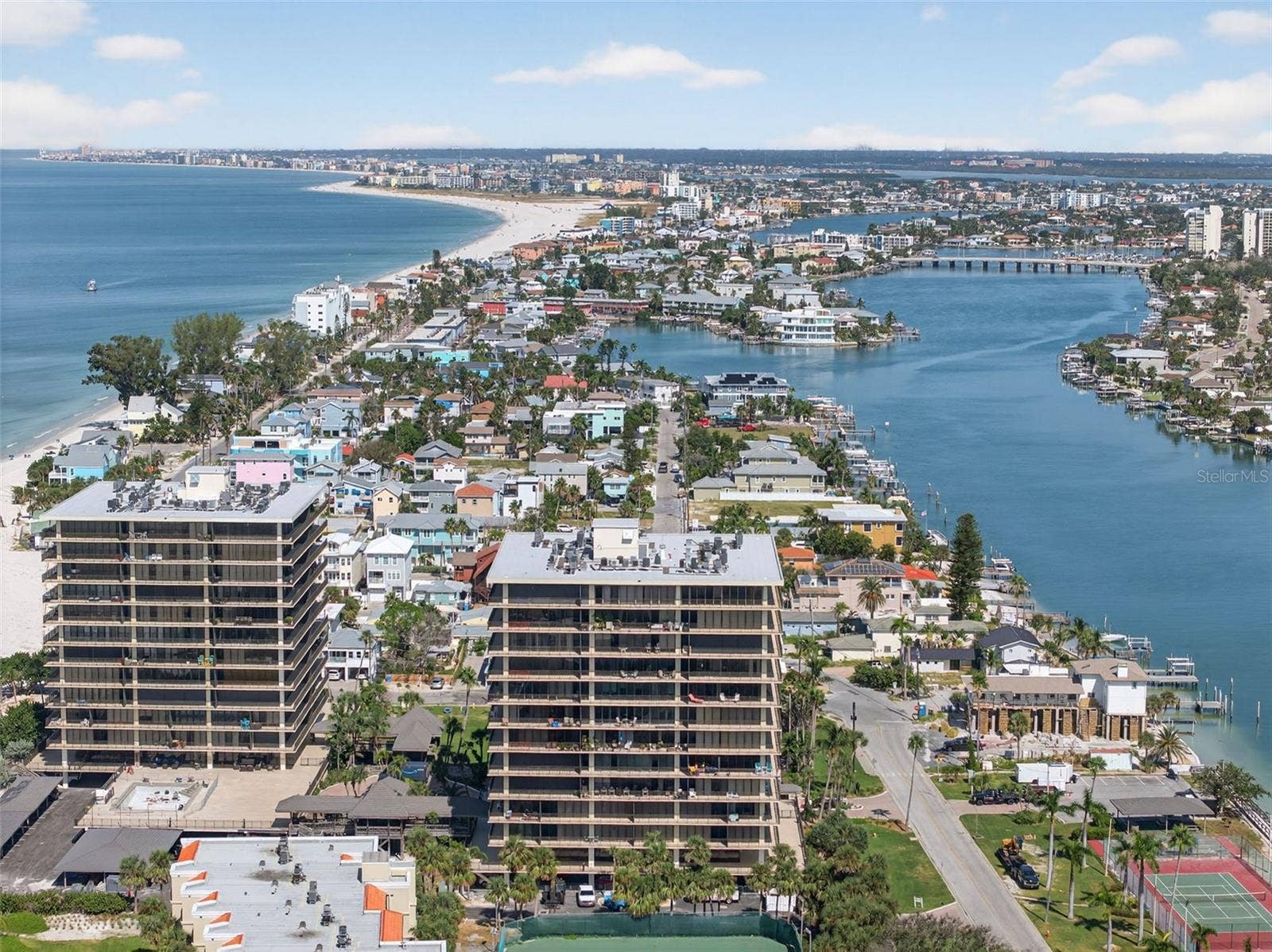 7600 BAYSHORE DRIVE, #902, Treasure Island, FL 33706