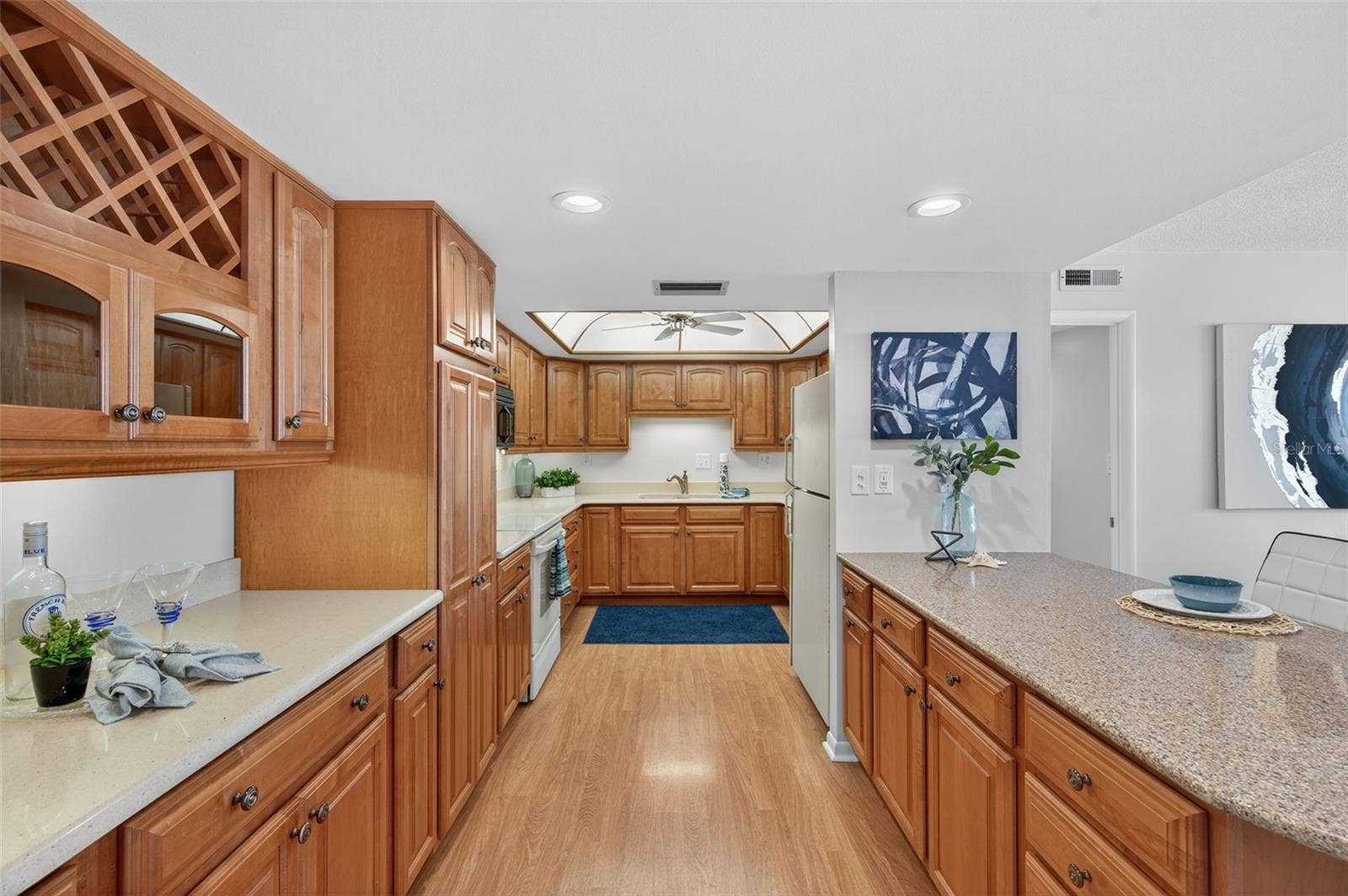 7600 BAYSHORE DRIVE, #902, Treasure Island, FL 33706