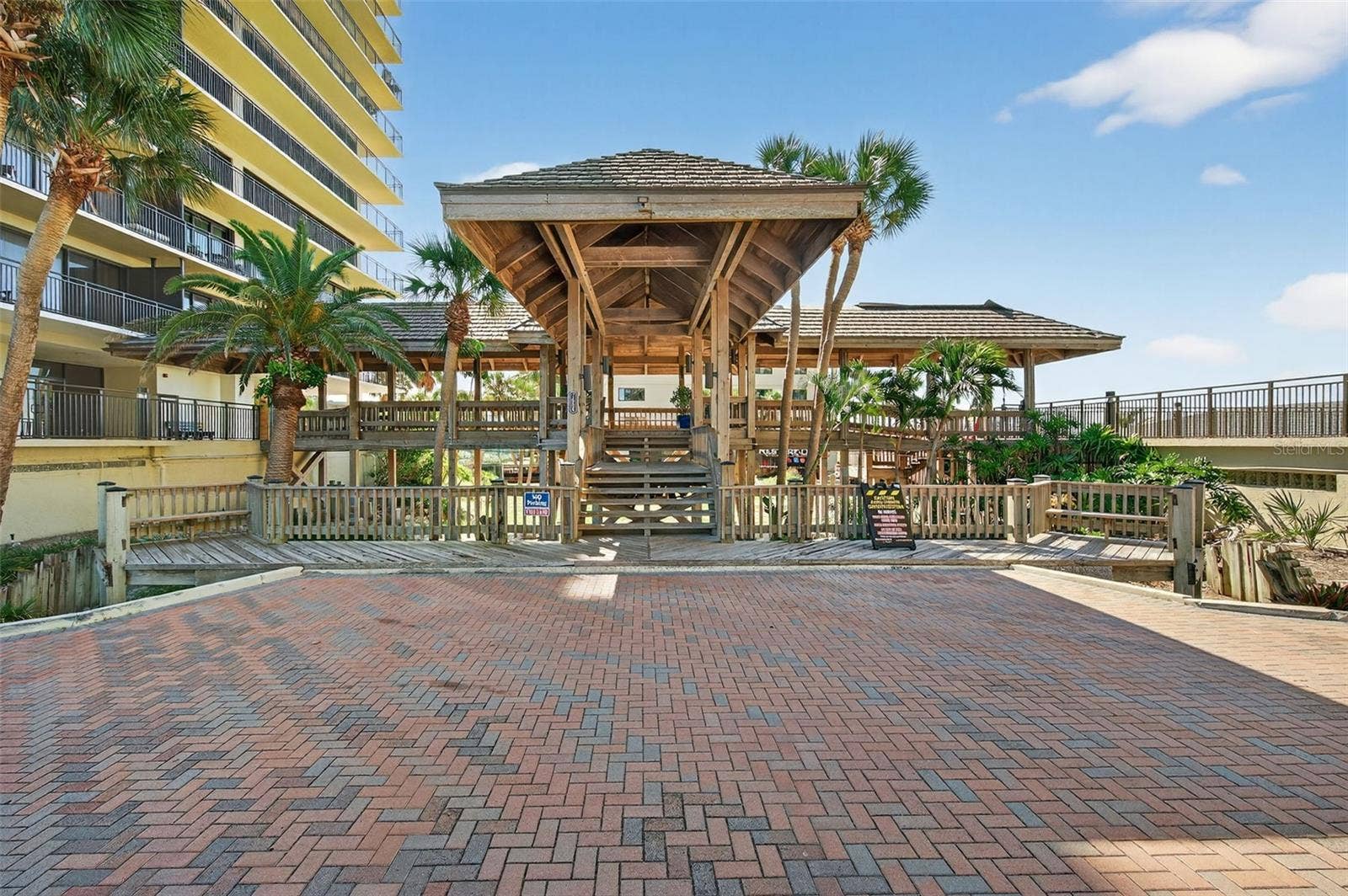 Resort-like building entrance