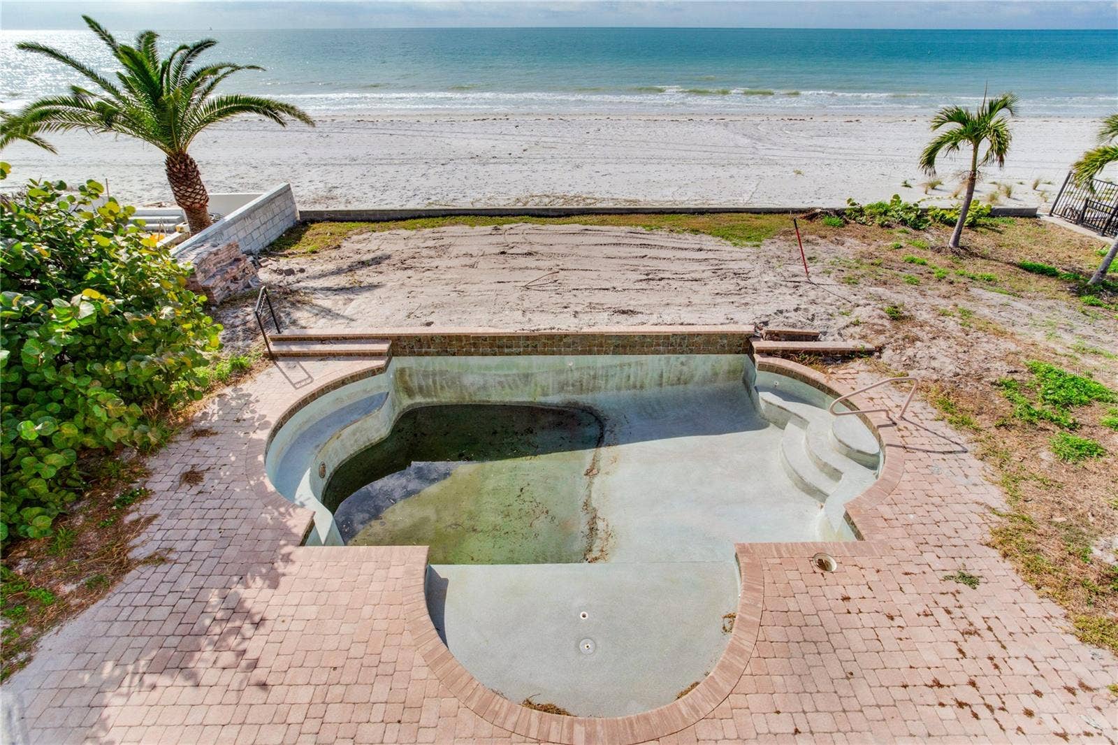 16116 GULF BOULEVARD, Redington Beach, FL 33708
