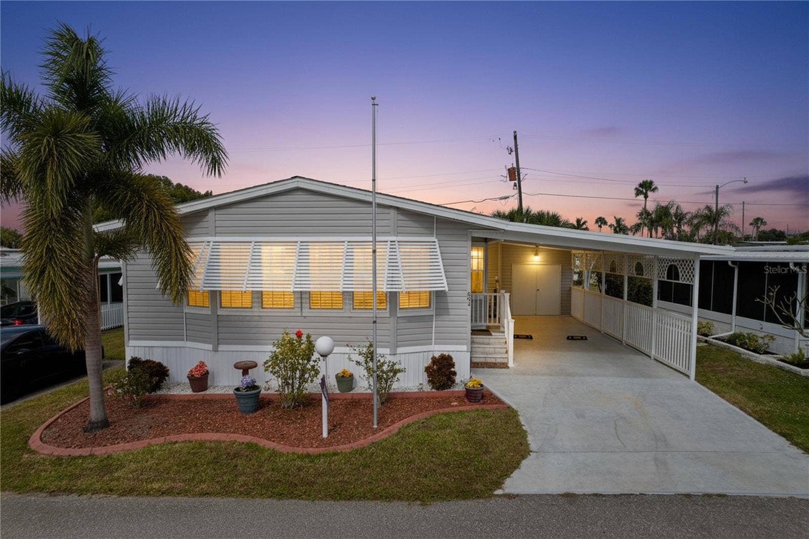 604 49TH E AVENUE E, Bradenton, FL 34203