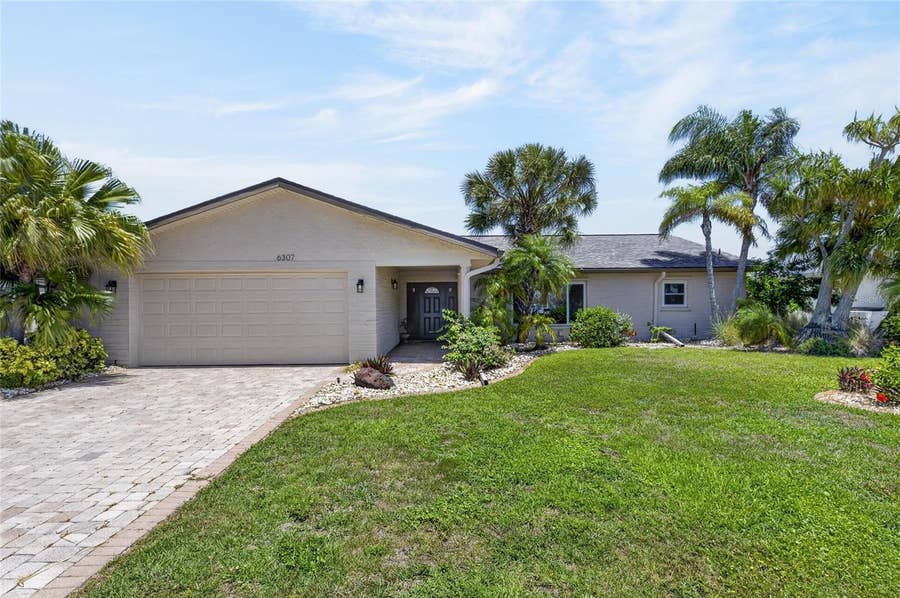 Property photo for 6307 COTTONWOOD LANE, Apollo Beach, FL