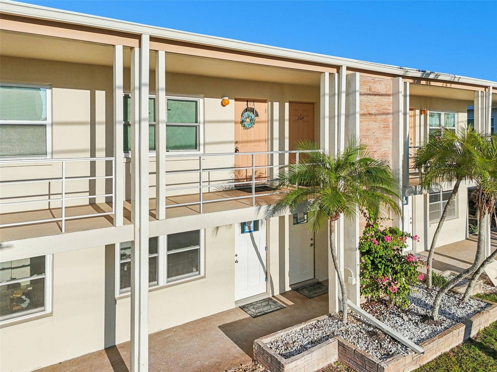 4565 DUHME ROAD, #203, St Petersburg, FL 33708 4565 DUHME ROAD, #203, St Petersburg, FL 33708