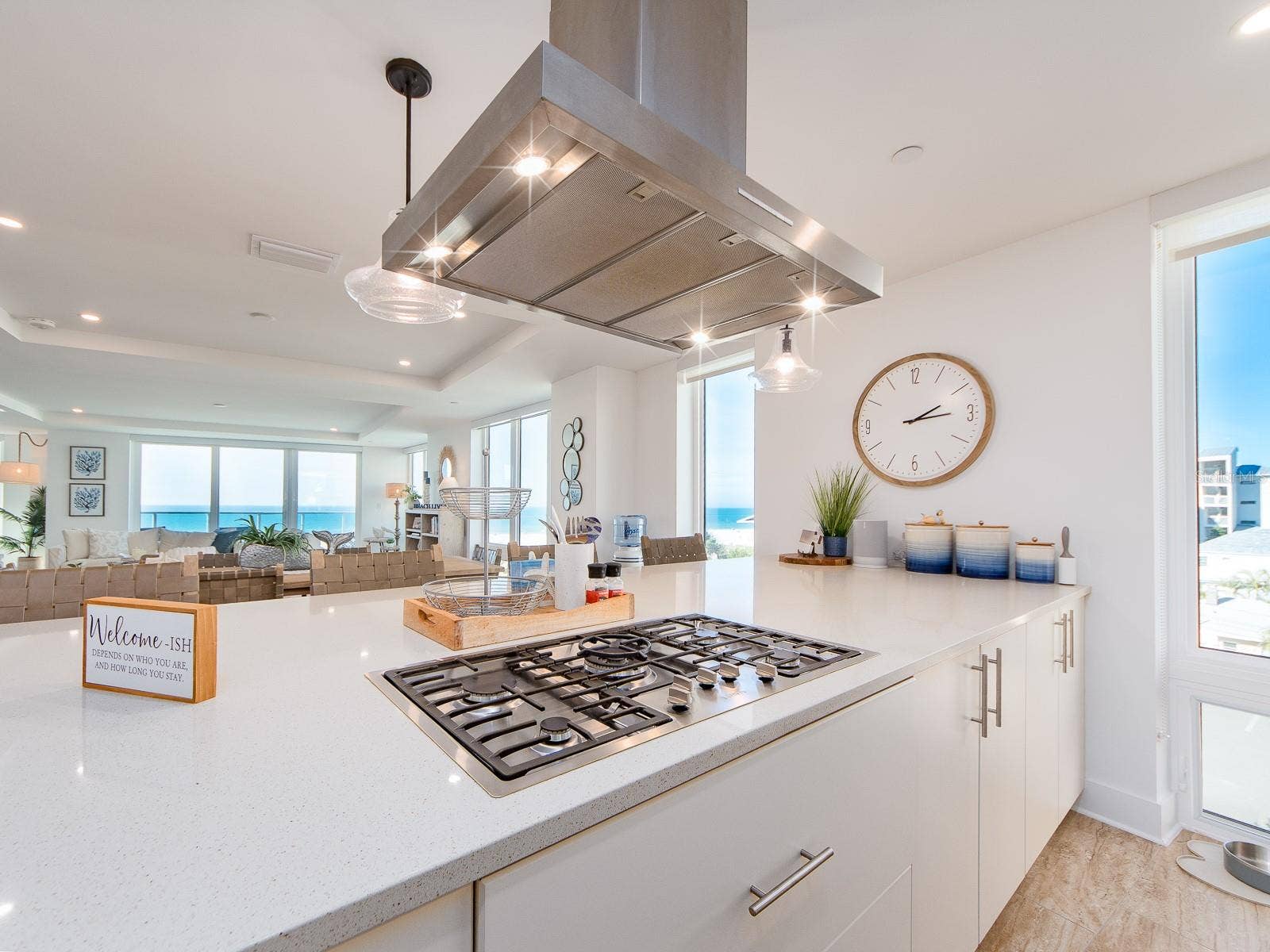 15 AVALON STREET, #403, Clearwater Beach, FL 33767