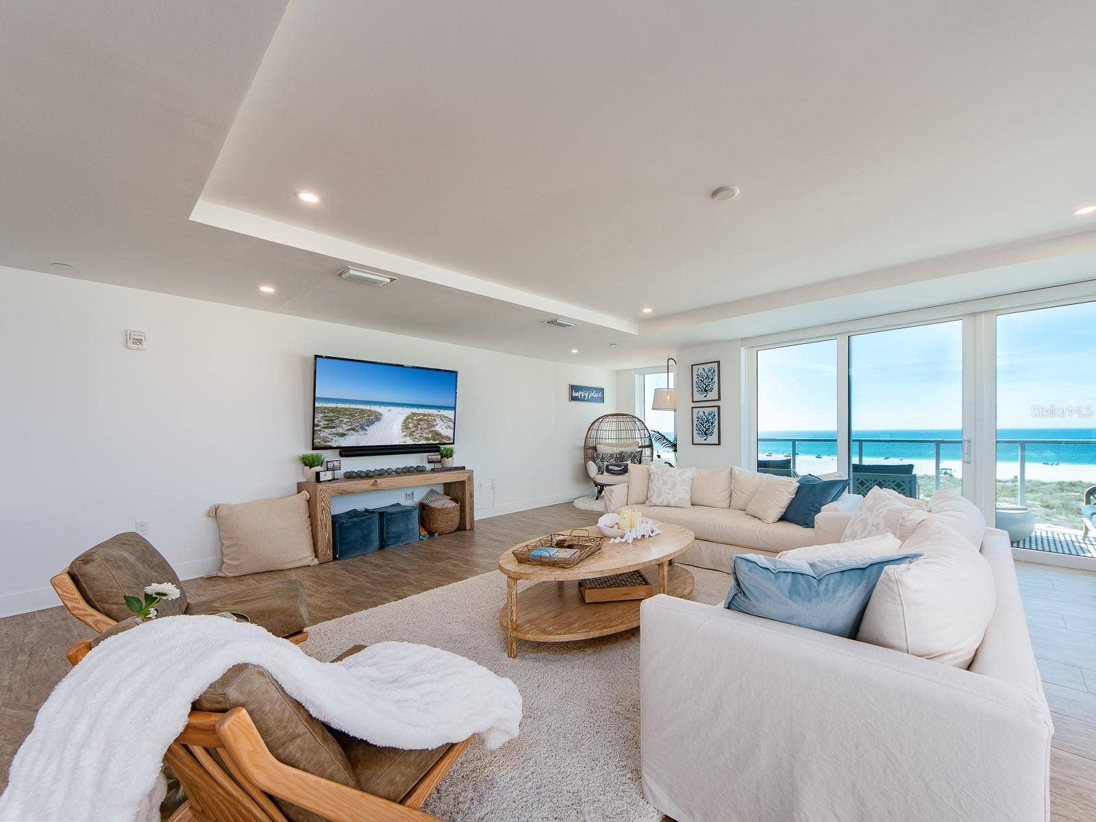 15 AVALON STREET, #403, Clearwater Beach, FL 33767