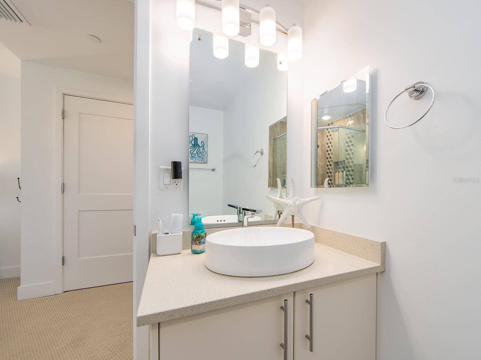 15 AVALON STREET, #403, Clearwater Beach, FL 33767