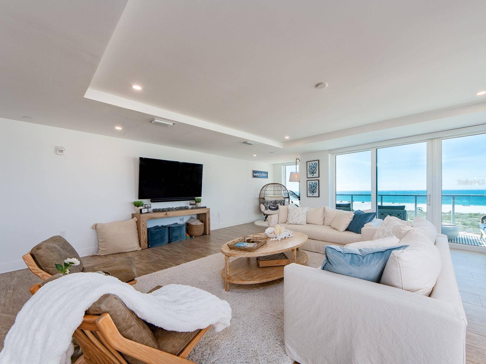 15 AVALON STREET, #403, Clearwater Beach, FL 33767