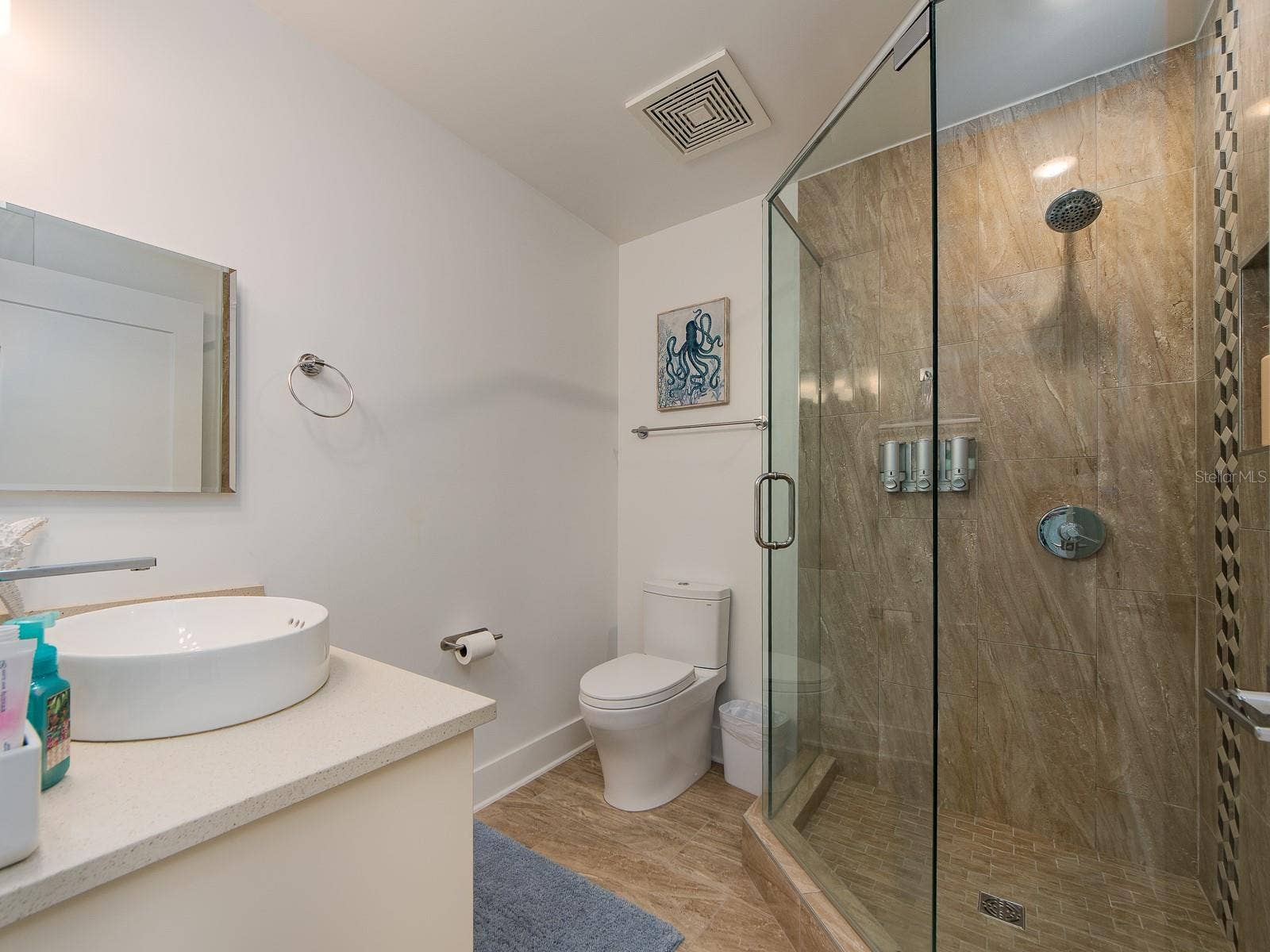En suite 3rd Bedroom