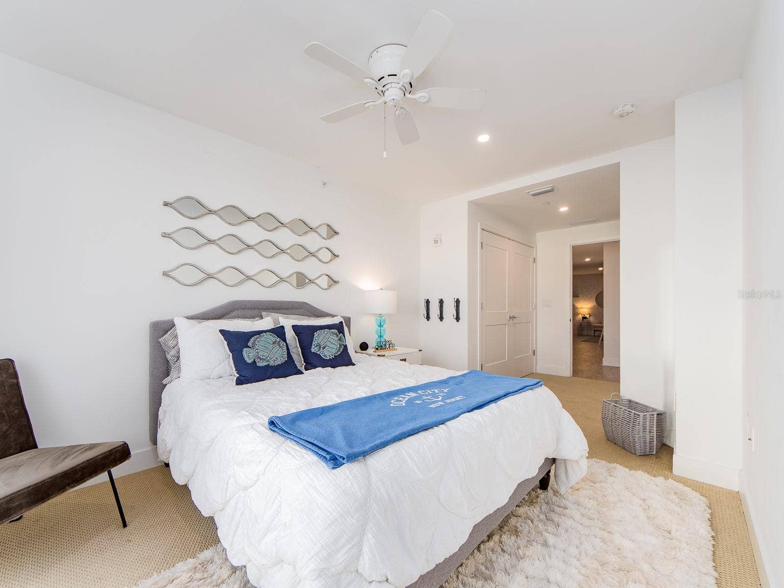 15 AVALON STREET, #403, Clearwater Beach, FL 33767