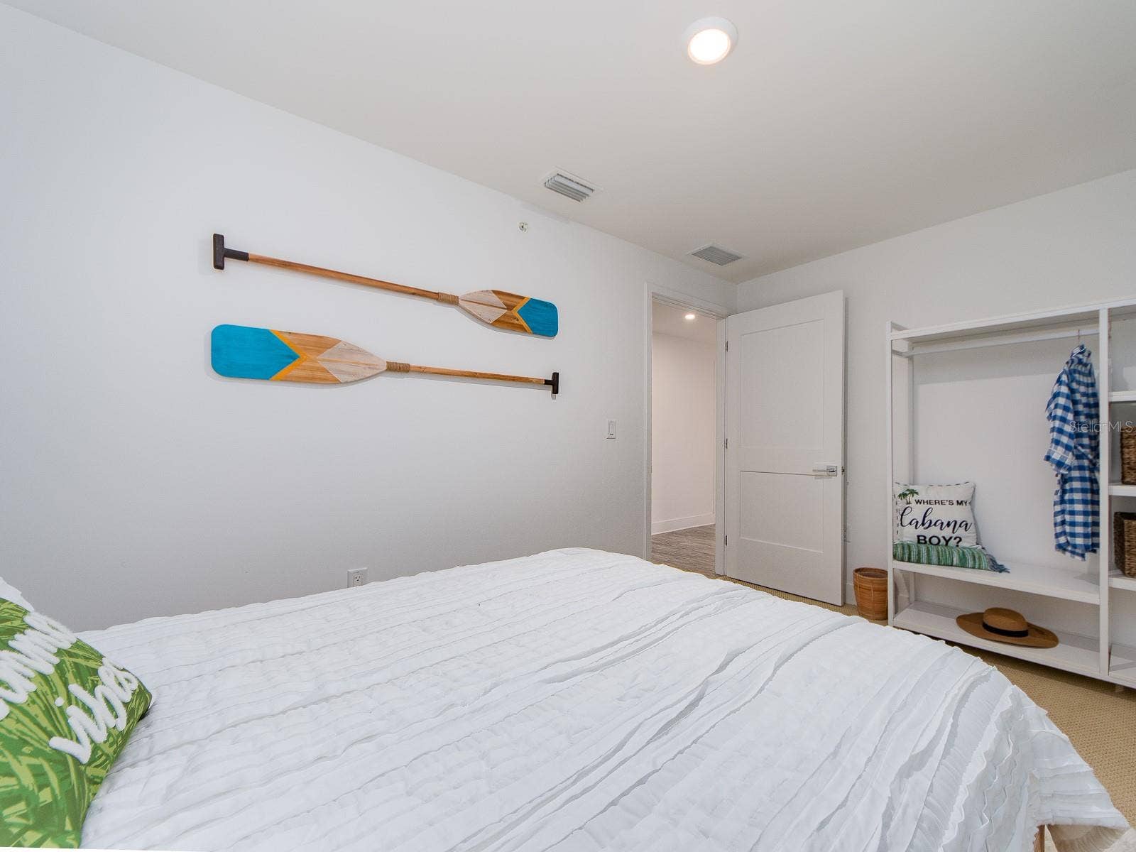 15 AVALON STREET, #403, Clearwater Beach, FL 33767