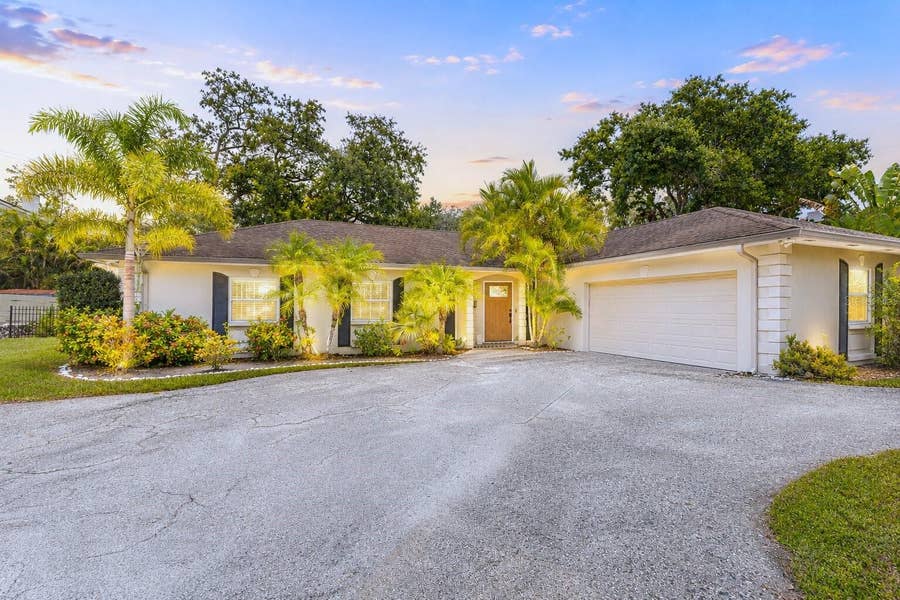 Property photo for 810 S WEST SHORE BOULEVARD, Tampa, FL