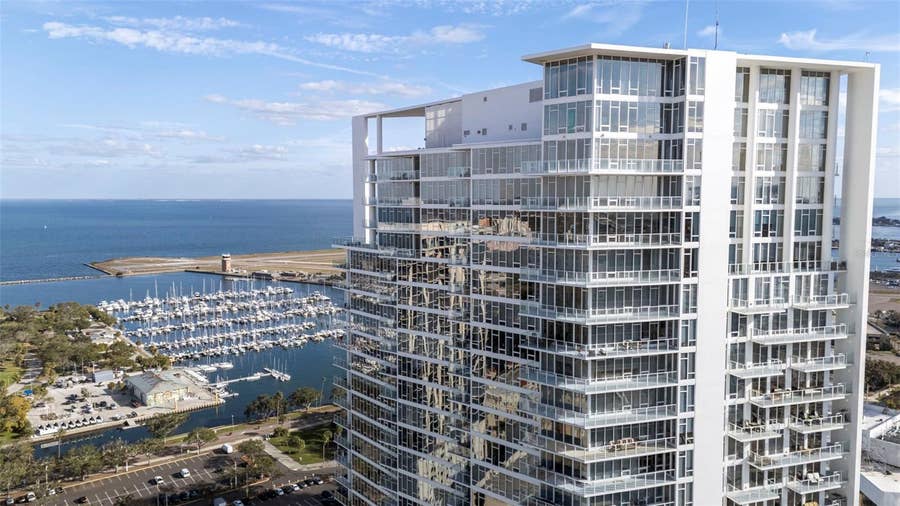 Property photo for 175 1ST STREET S, #1604, St Petersburg, FL