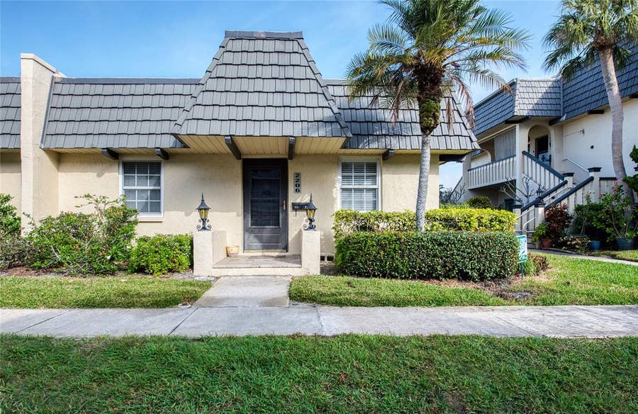 Property photo for 2206 CORDOVA GREEN, Seminole, FL