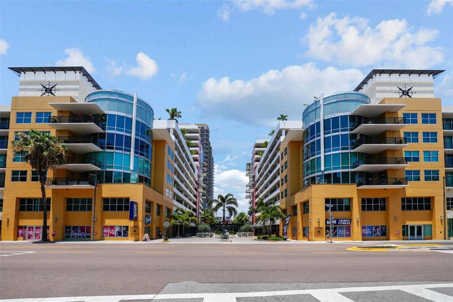 Property photo for 1208 E KENNEDY BOULEVARD, #618, Tampa, FL