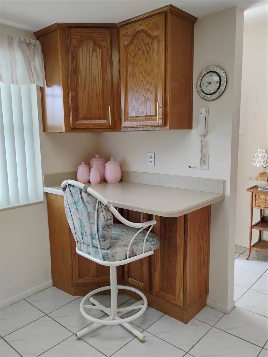 2465 NORTHSIDE DRIVE, #1001, Clearwater, FL 33761 2465 NORTHSIDE DRIVE, #1001, Clearwater, FL 33761