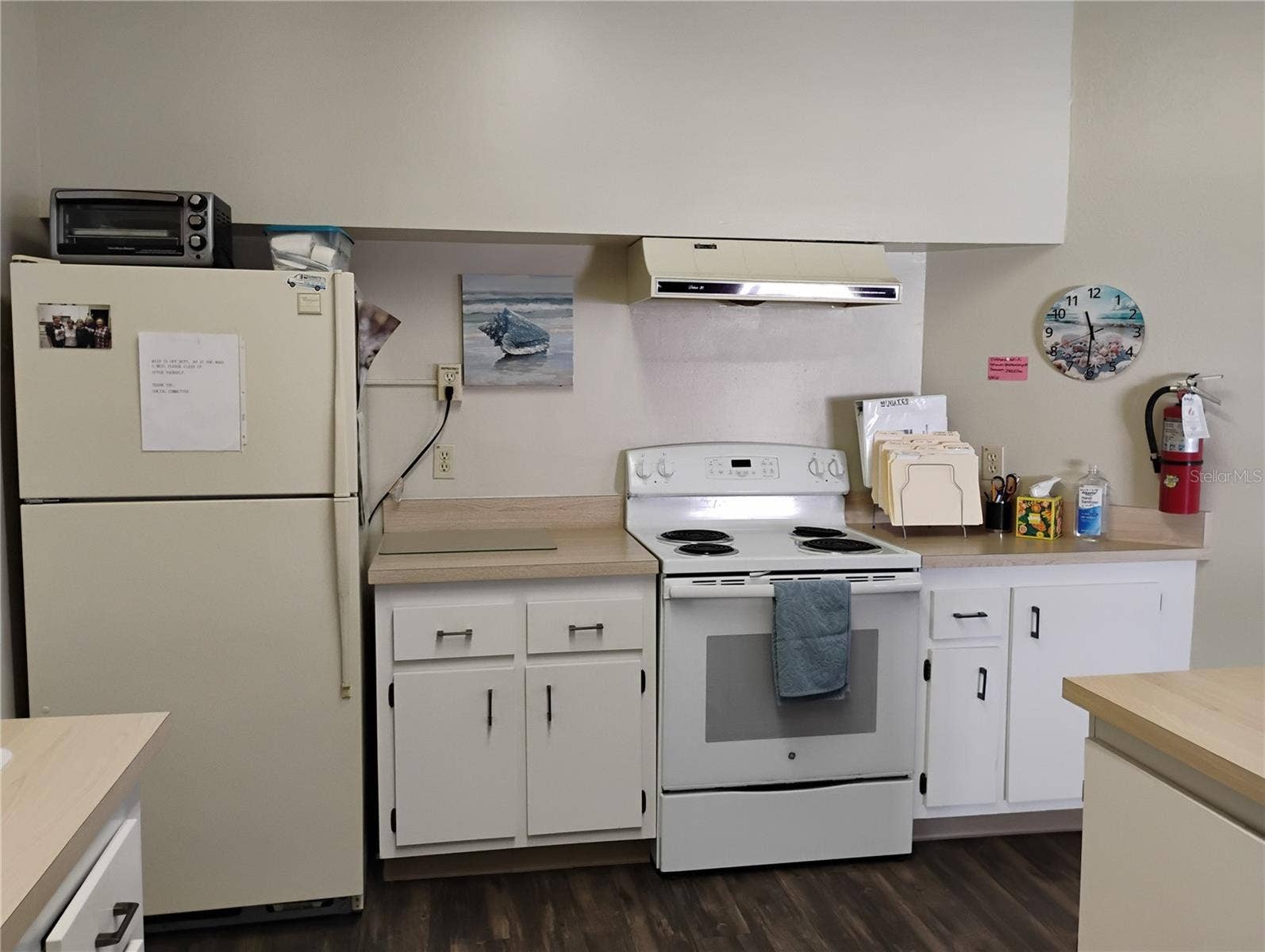 2465 NORTHSIDE DRIVE, #1001, Clearwater, FL 33761 2465 NORTHSIDE DRIVE, #1001, Clearwater, FL 33761