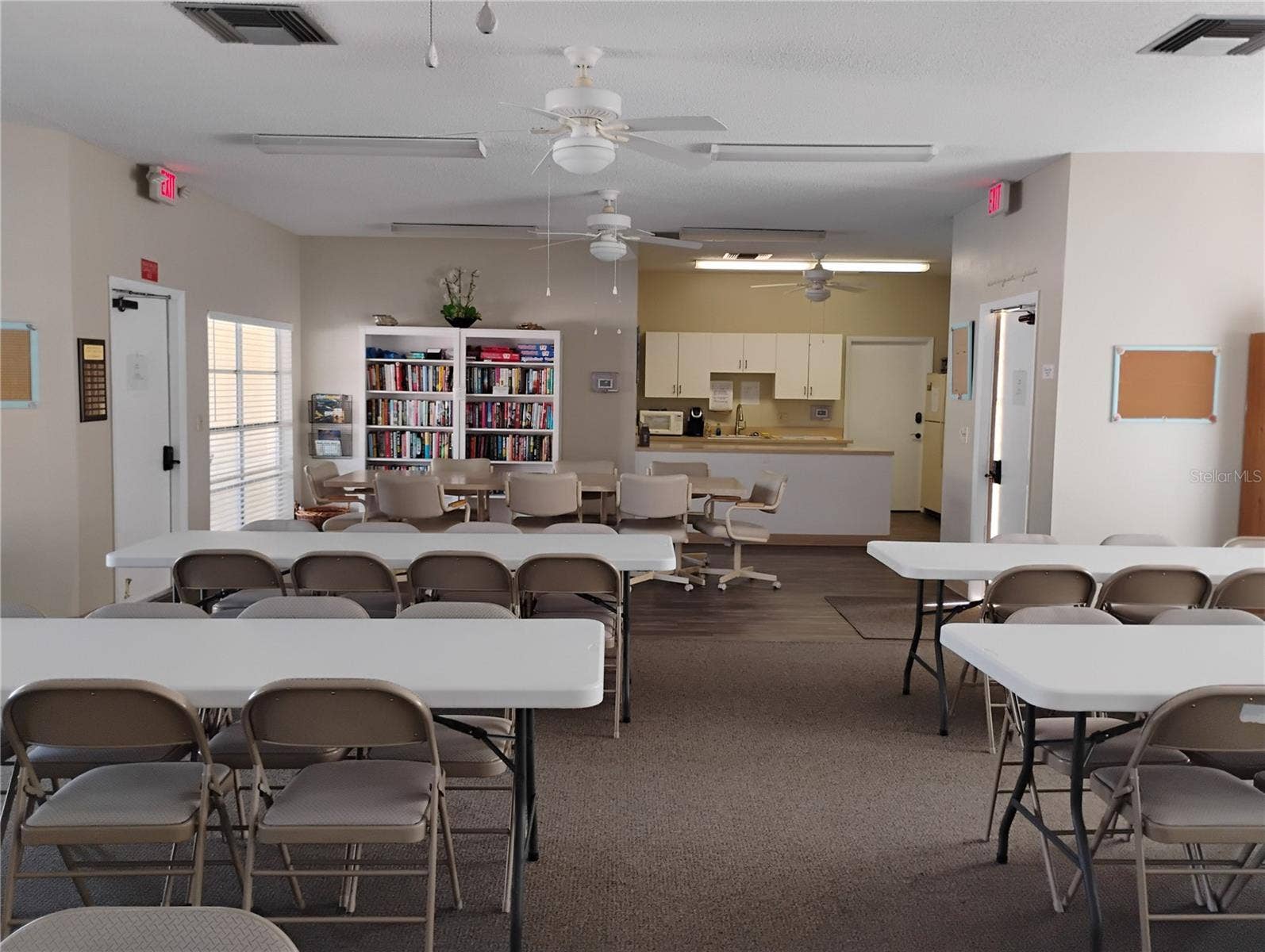 2465 NORTHSIDE DRIVE, #1001, Clearwater, FL 33761 2465 NORTHSIDE DRIVE, #1001, Clearwater, FL 33761