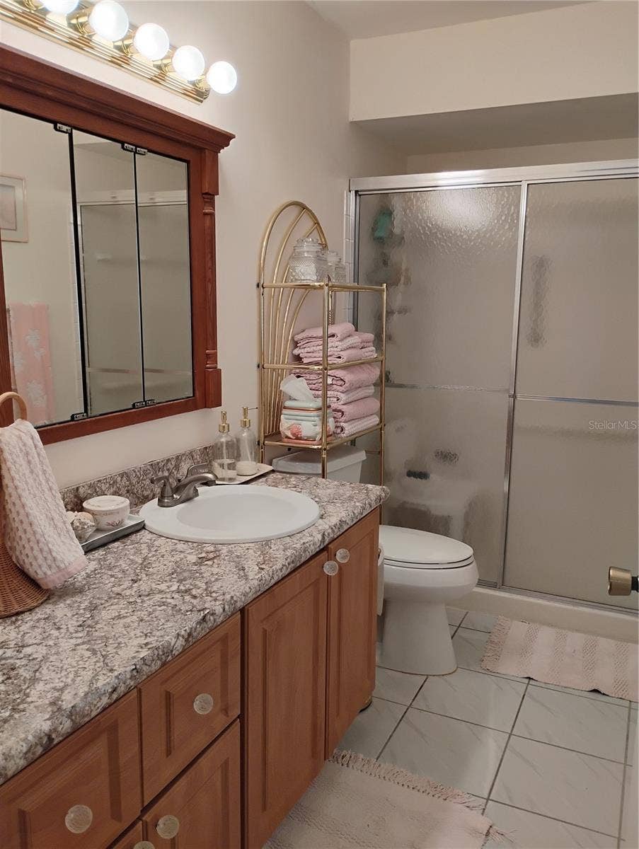 2465 NORTHSIDE DRIVE, #1001, Clearwater, FL 33761 2465 NORTHSIDE DRIVE, #1001, Clearwater, FL 33761