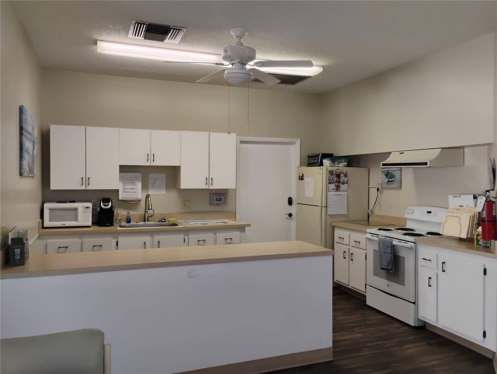 2465 NORTHSIDE DRIVE, #1001, Clearwater, FL 33761 2465 NORTHSIDE DRIVE, #1001, Clearwater, FL 33761