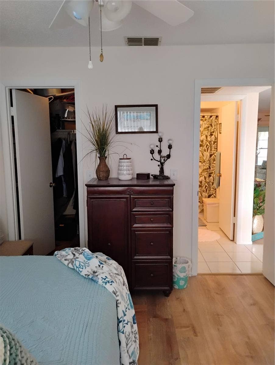 2465 NORTHSIDE DRIVE, #1001, Clearwater, FL 33761 2465 NORTHSIDE DRIVE, #1001, Clearwater, FL 33761